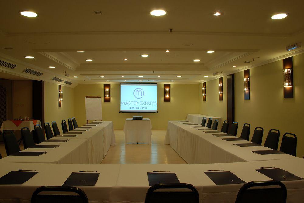 פורטו אלגרה Master Grande Hotel - Proximo Ao Palacio Do Governo מראה חיצוני תמונה