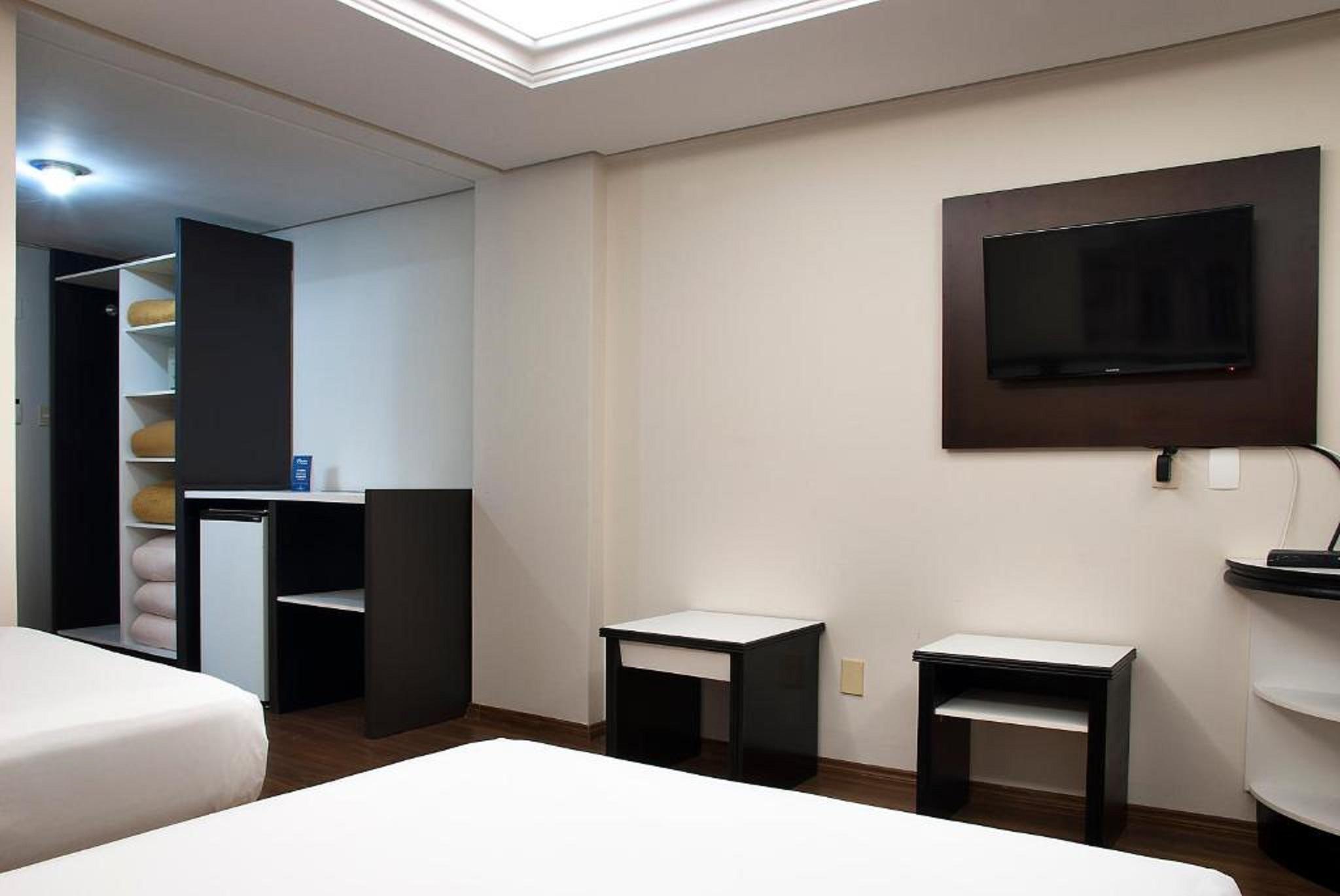 פורטו אלגרה Master Grande Hotel - Proximo Ao Palacio Do Governo מראה חיצוני תמונה