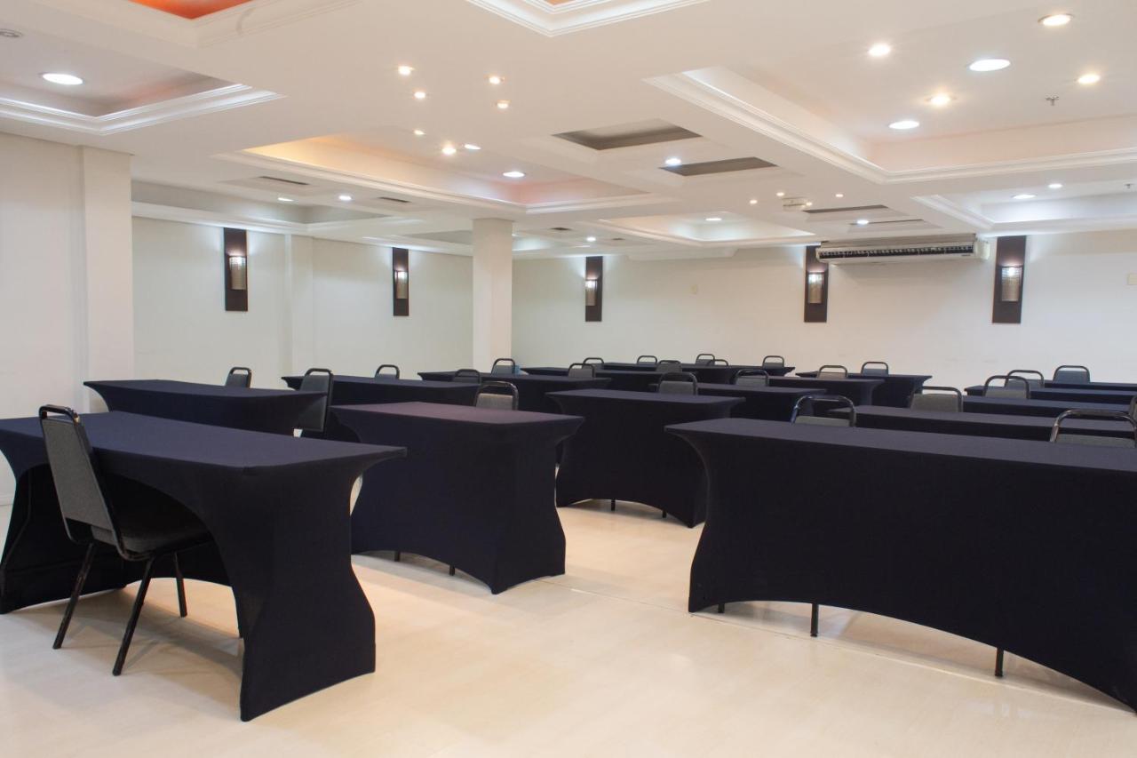 פורטו אלגרה Master Grande Hotel - Proximo Ao Palacio Do Governo מראה חיצוני תמונה