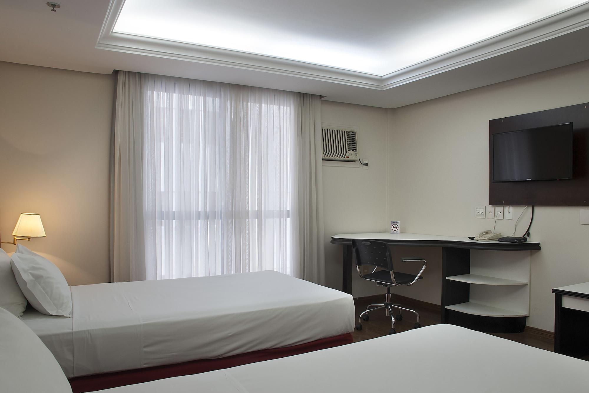 פורטו אלגרה Master Grande Hotel - Proximo Ao Palacio Do Governo מראה חיצוני תמונה