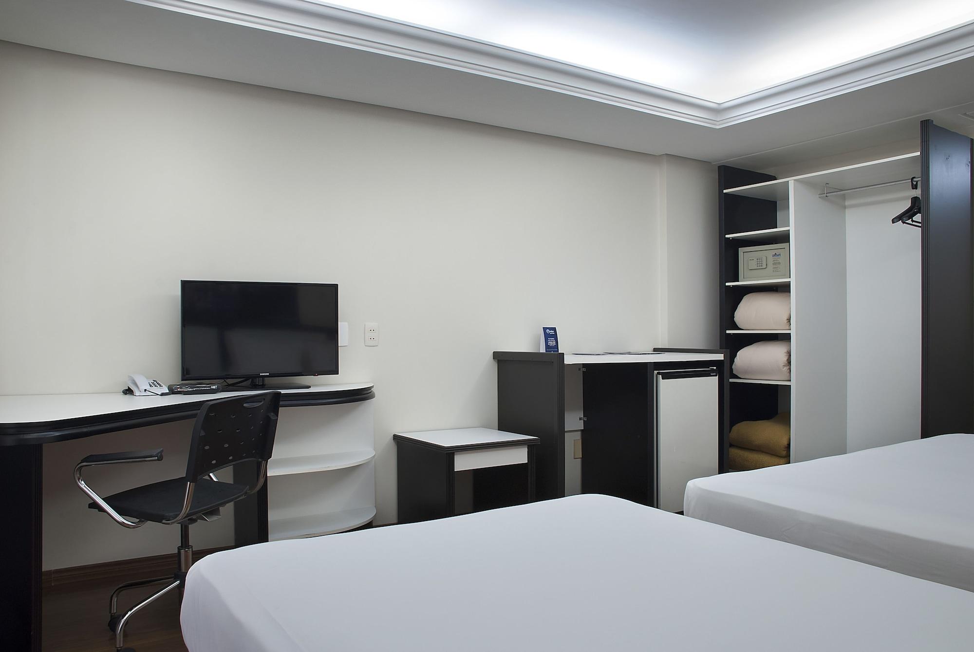 פורטו אלגרה Master Grande Hotel - Proximo Ao Palacio Do Governo מראה חיצוני תמונה